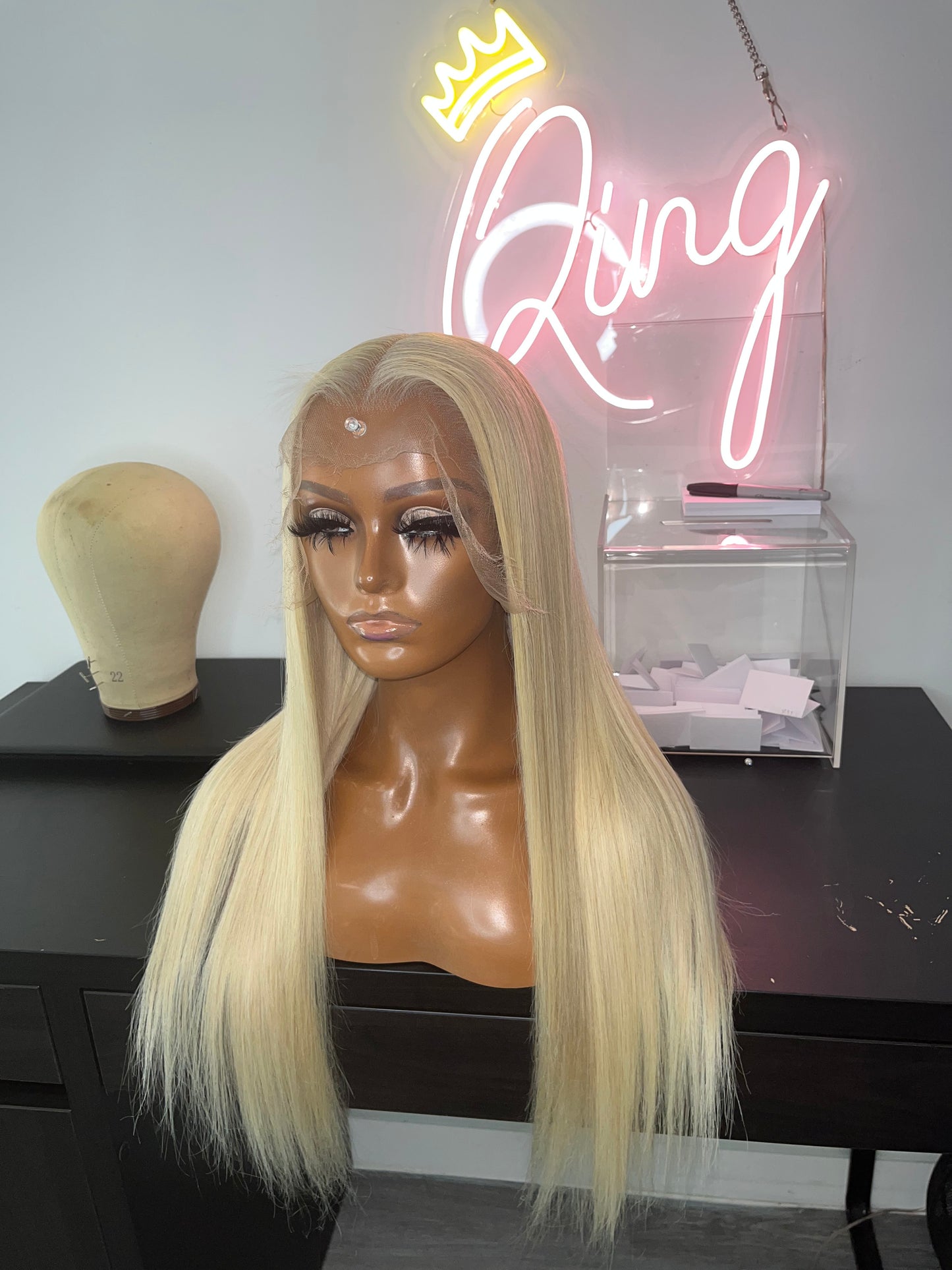 STRAIGHT BARBIE (613)