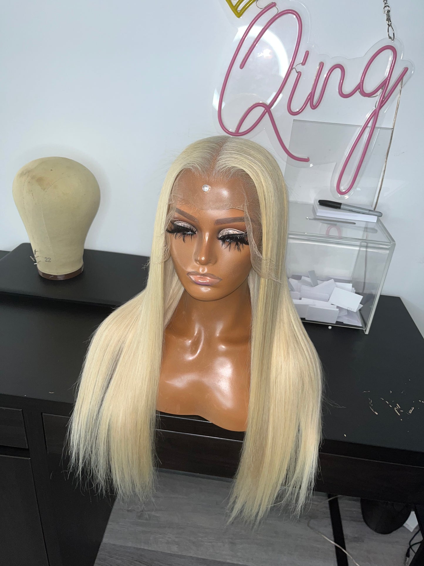 STRAIGHT BARBIE (613)